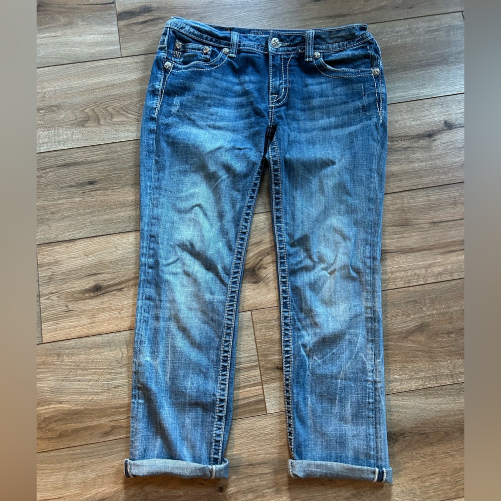 Miss Me Denim Cuffed Capri Jeans - Picture 2 of 7